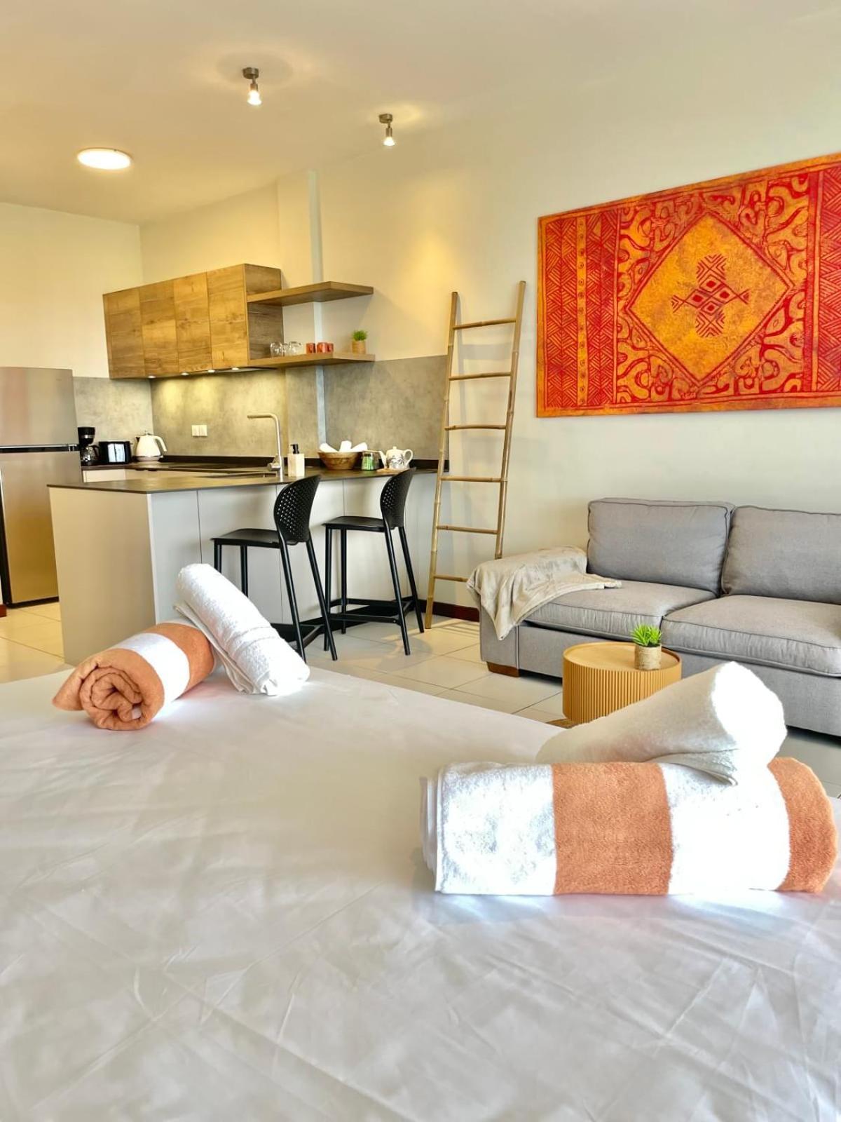 Studio Sunny - Pool - Wifi - Ac Papeete Εξωτερικό φωτογραφία